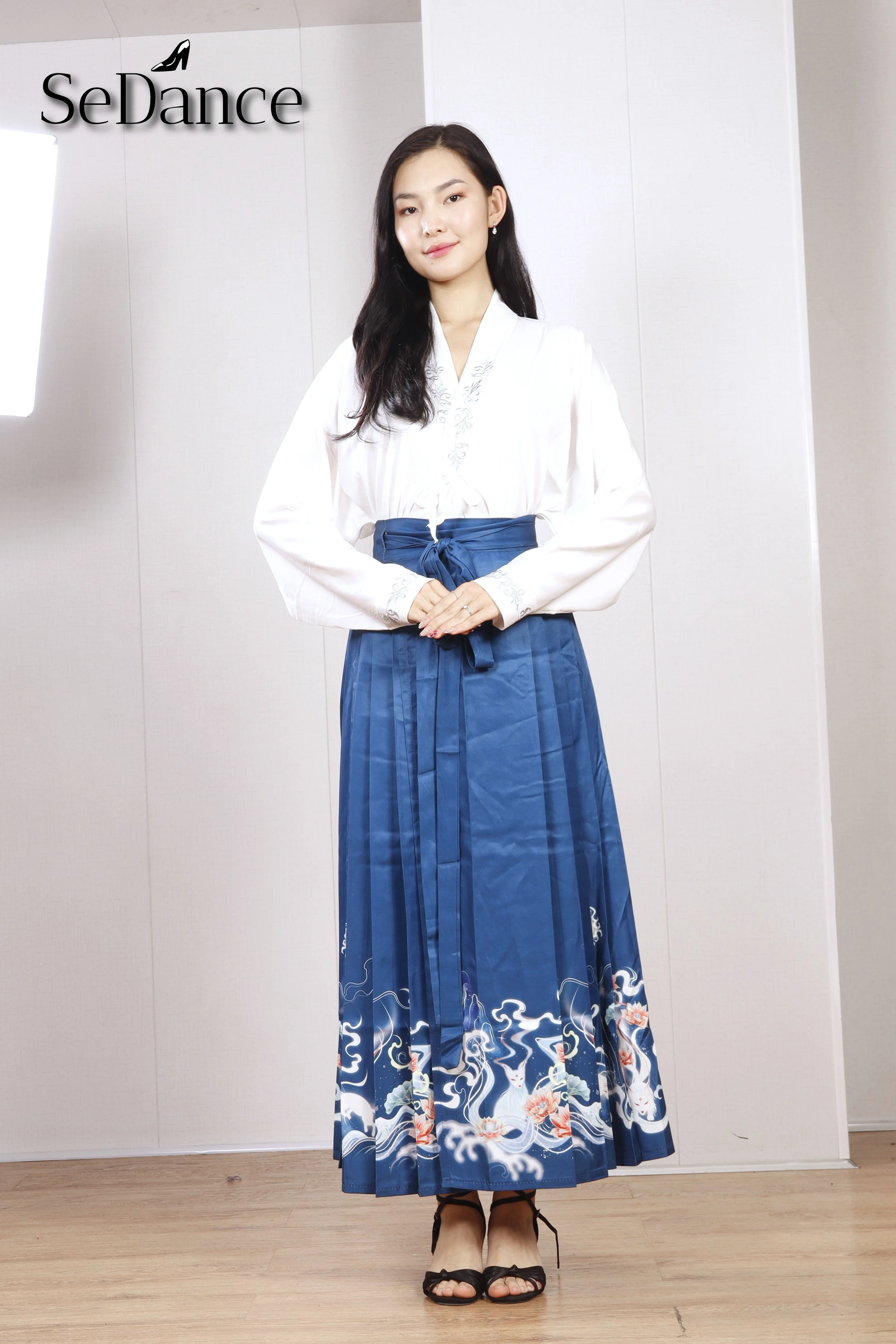 4-41 Хятад хувцас