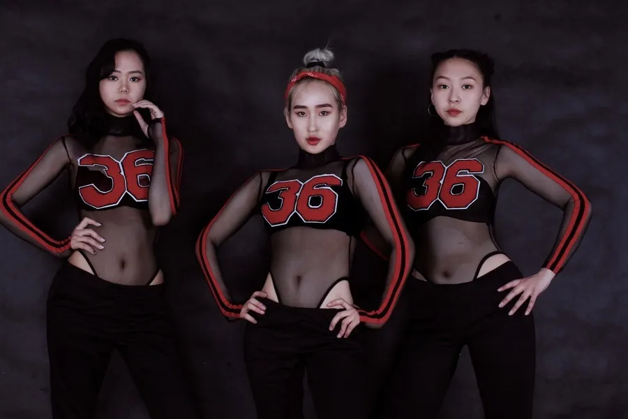 13-10 чөлөөт хар эм