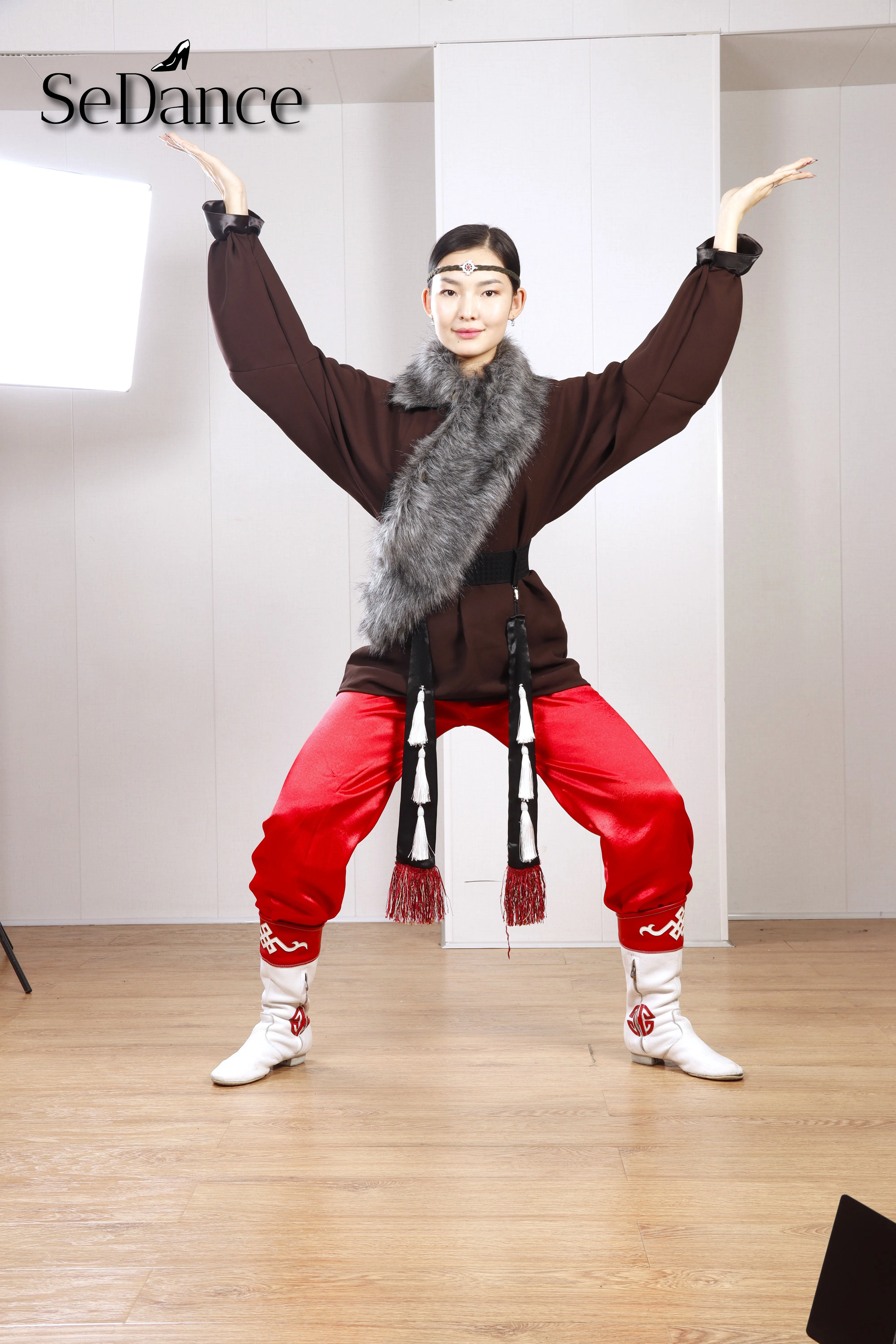 3-70 хүн сүрэг