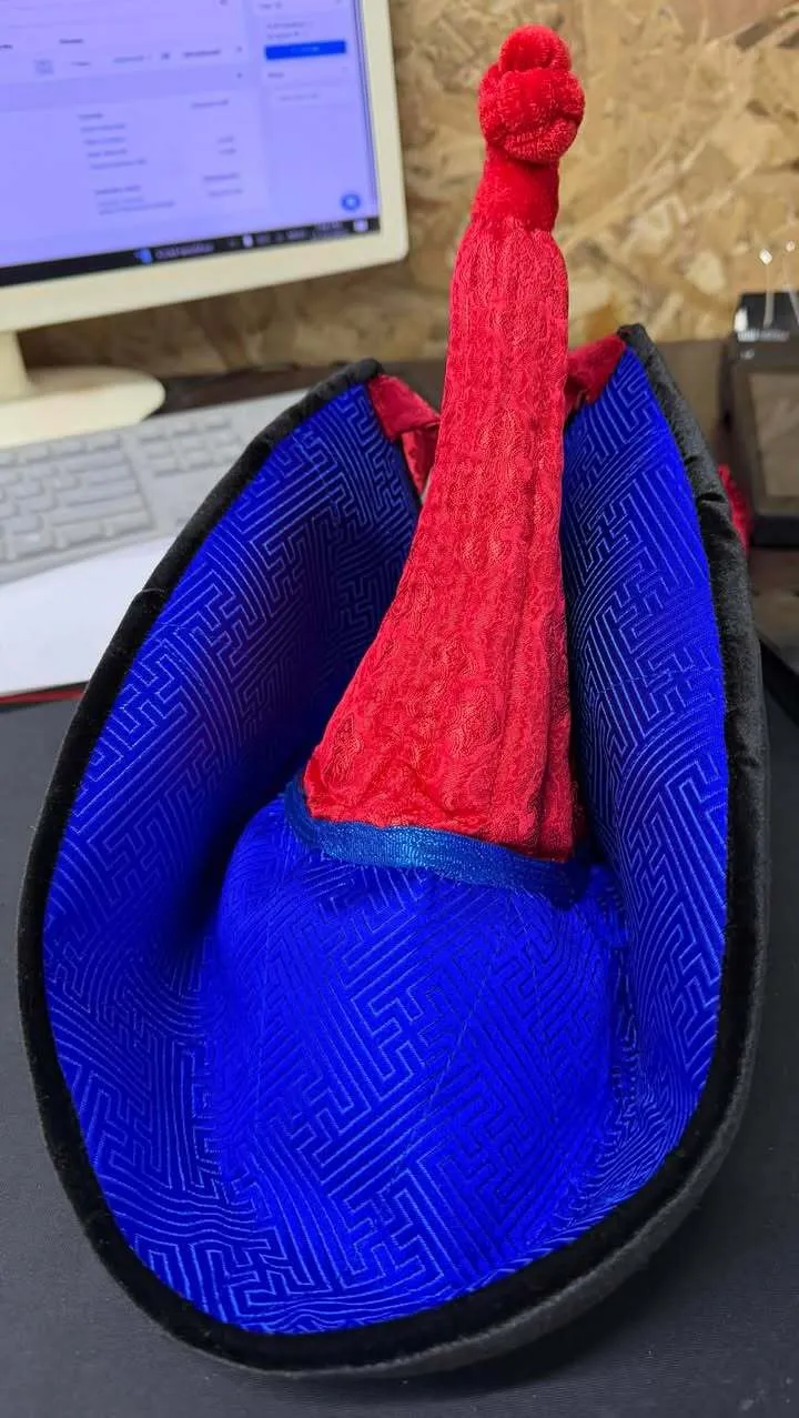 14-34 ард малгай цэнхэр улаантай