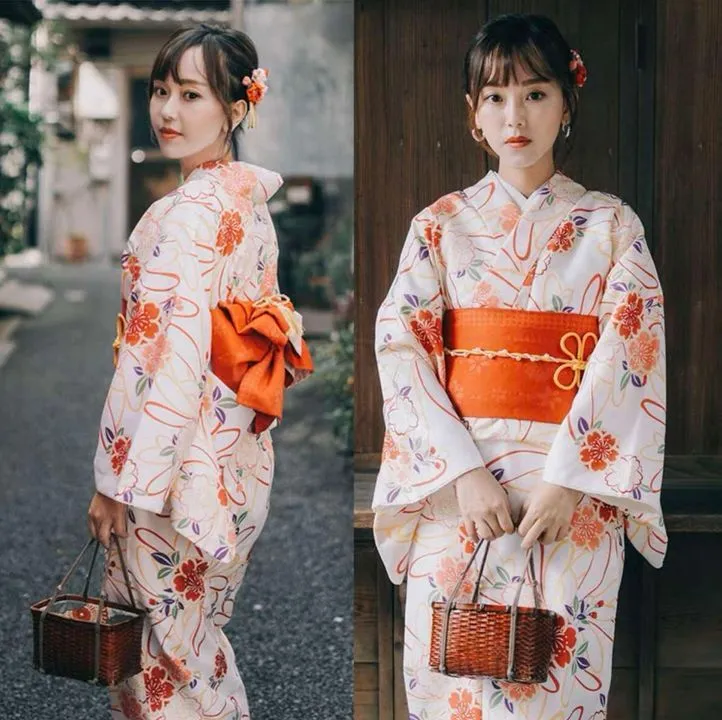 4-2 кимоно орэнж