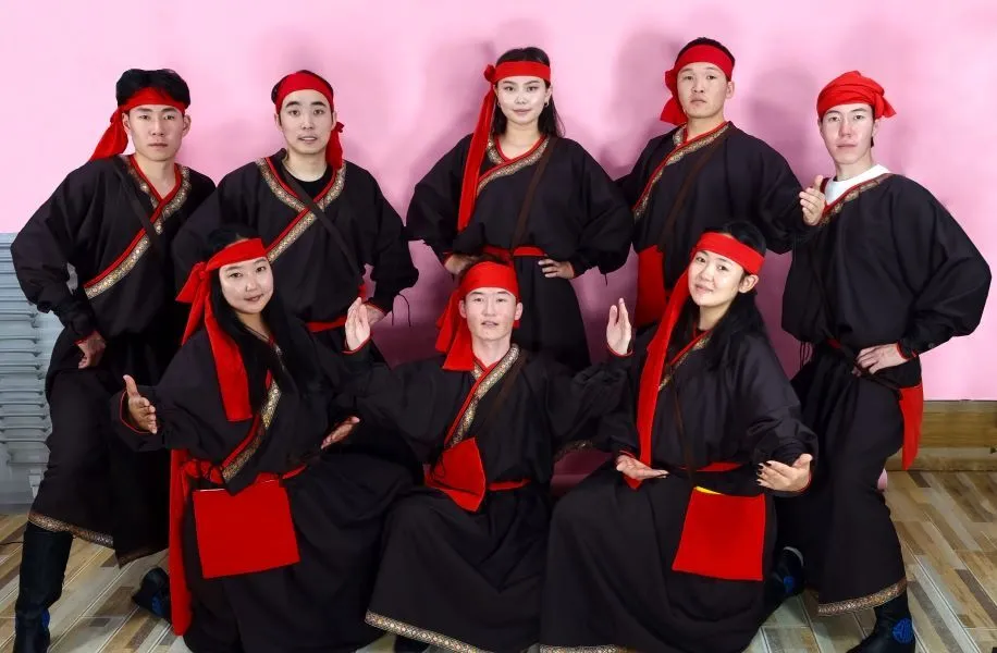 3-15 домог биелгээ эр