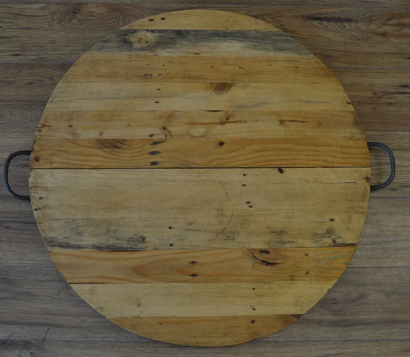 29" round wood board