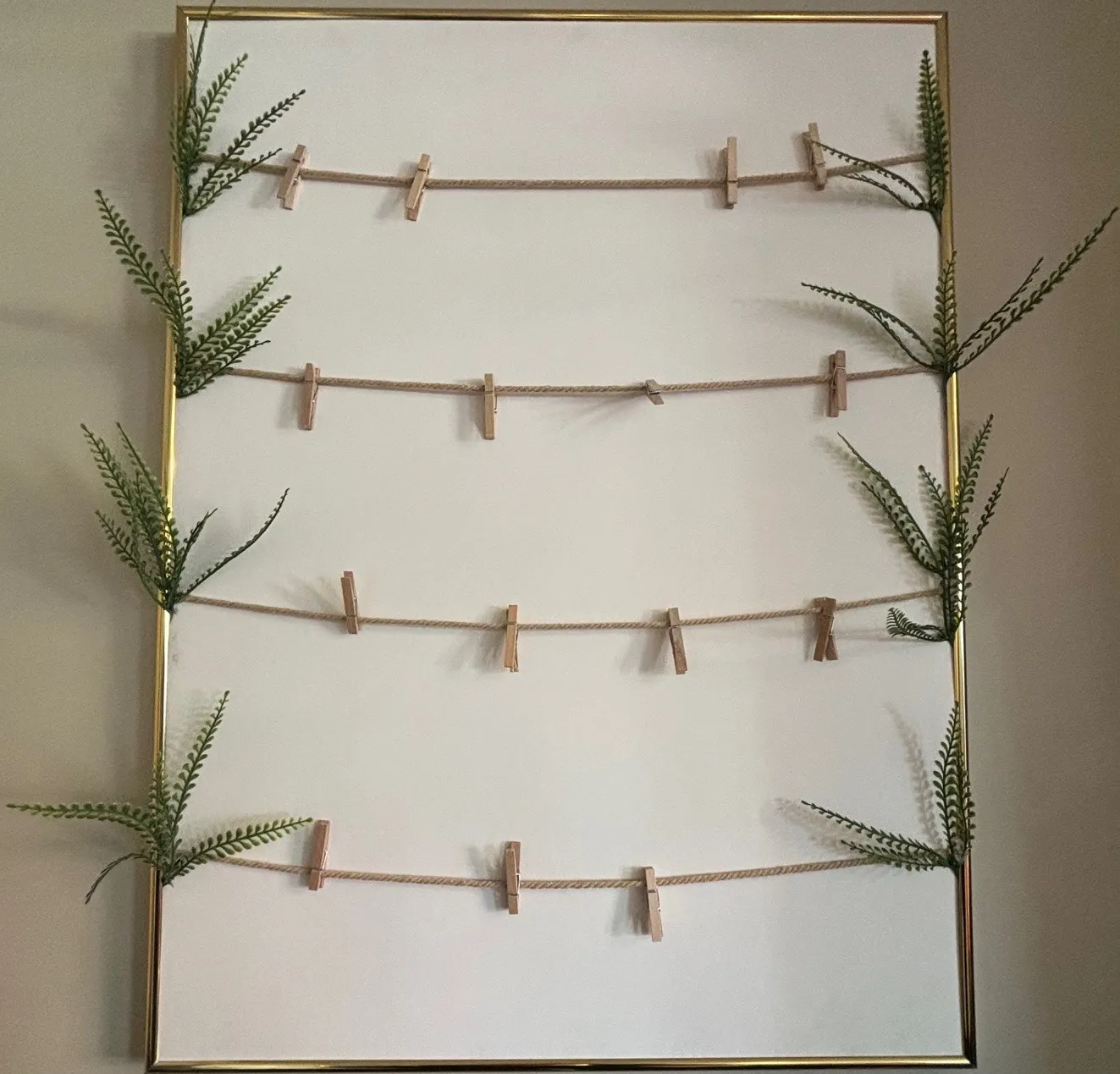 Picture/Polaroid Holder