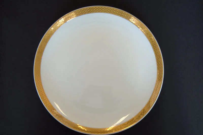 Wide Gold Rim 10" Dinner Plate 