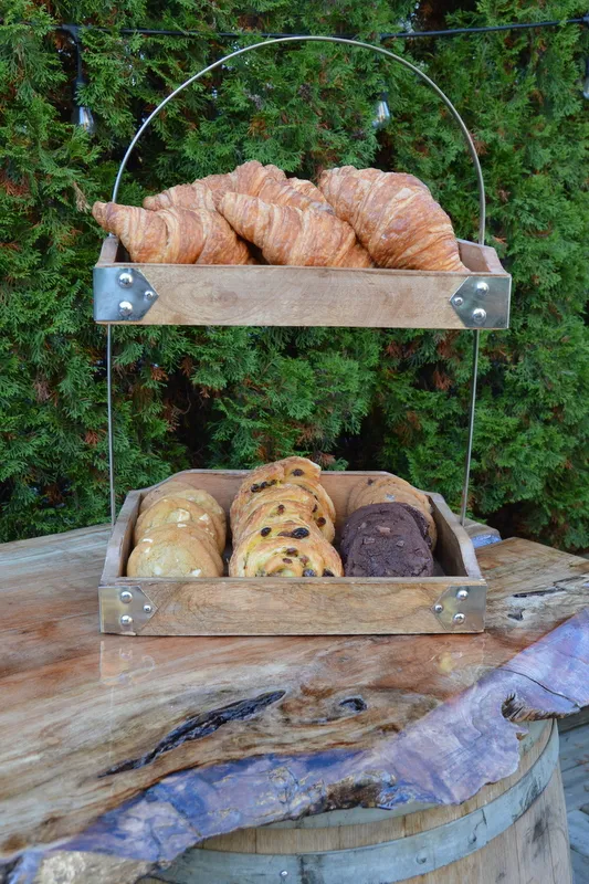 2 tier wood shelf slots