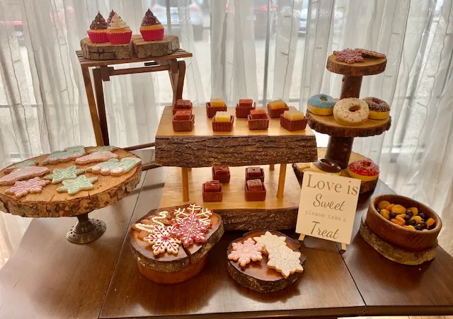 Dessert Display Rustic 7pc