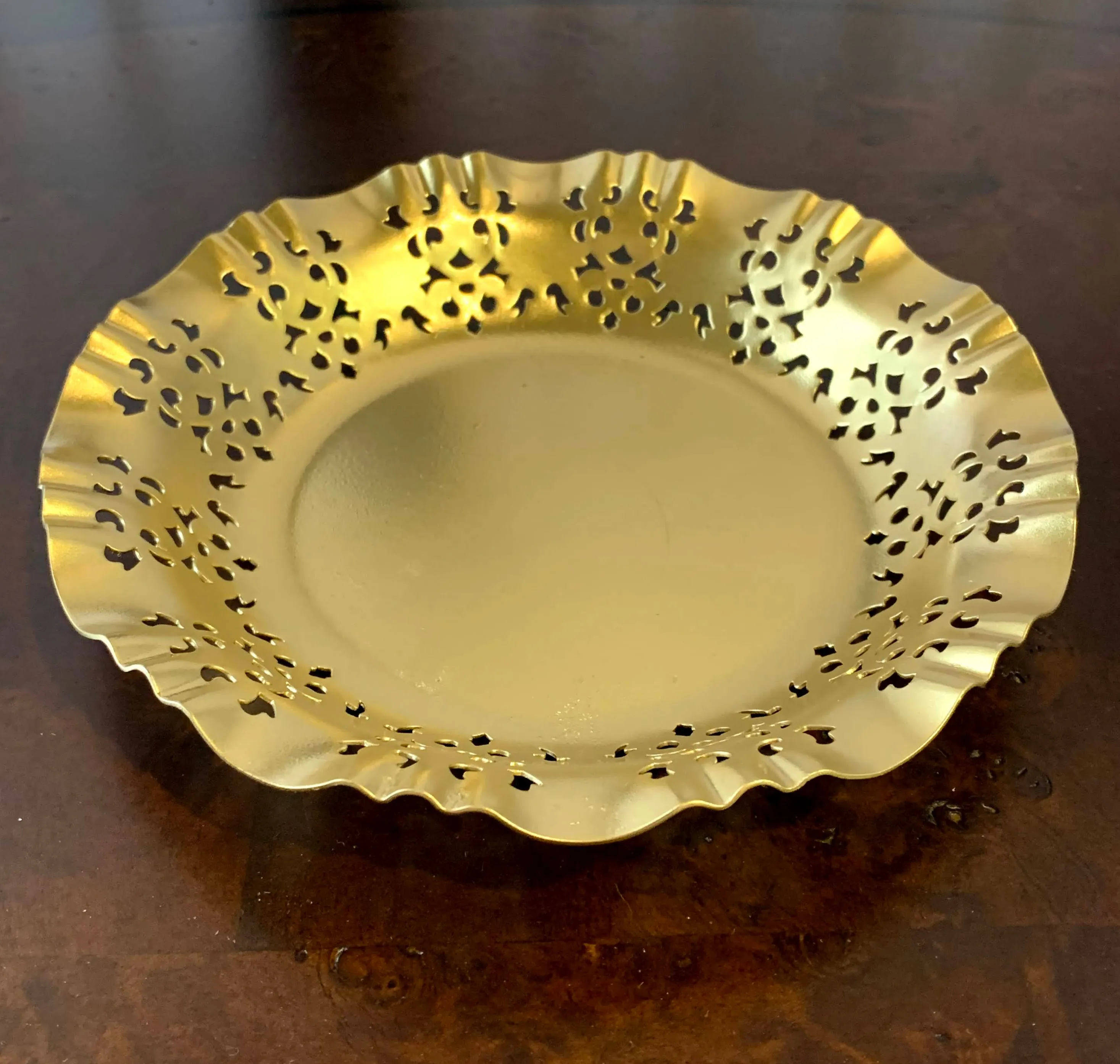 Gold Treat Tray 7"