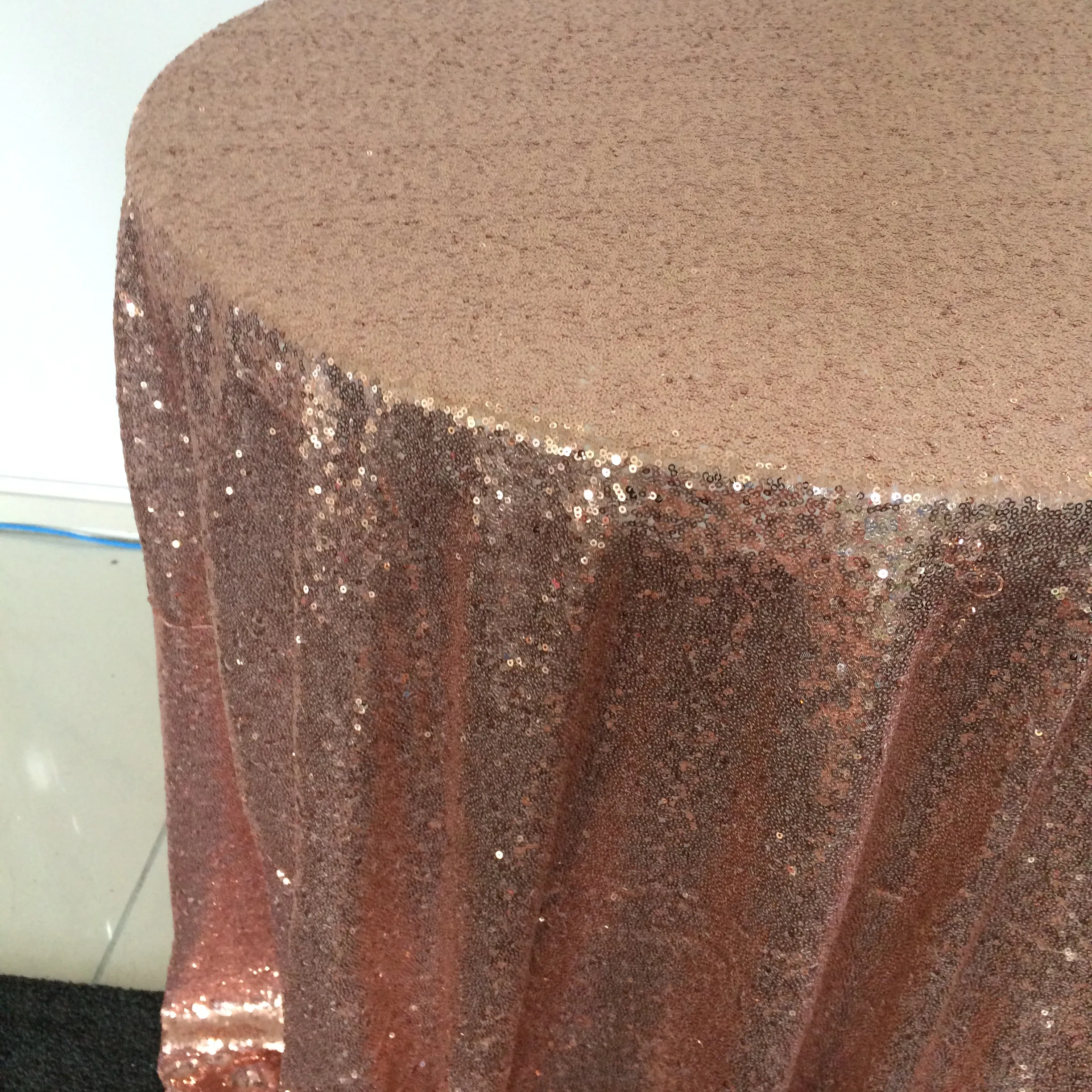 Tablecloth Rose Gold Sequin rectangular 90" x 132"