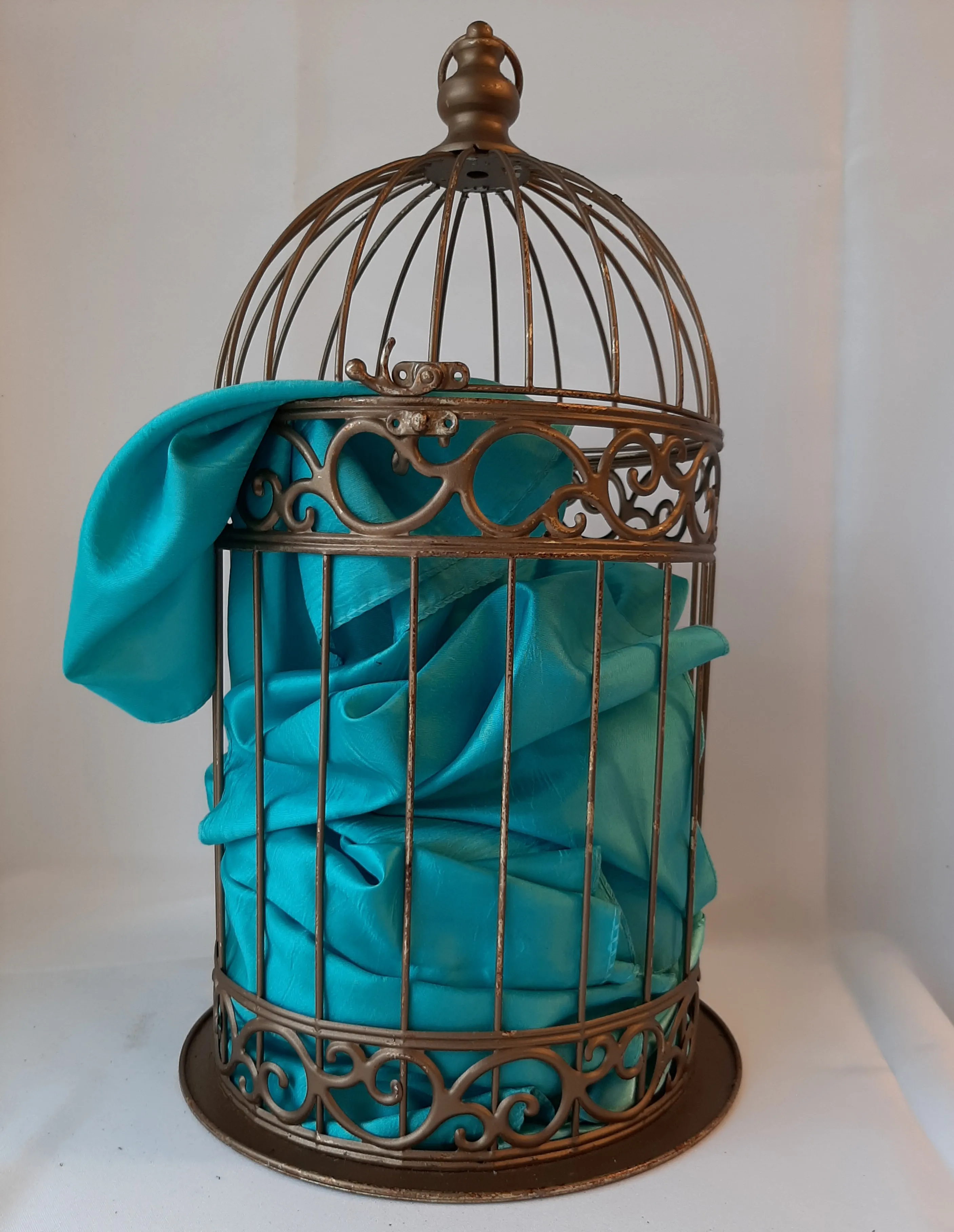 Teal Crinkle Taffeta Runner 