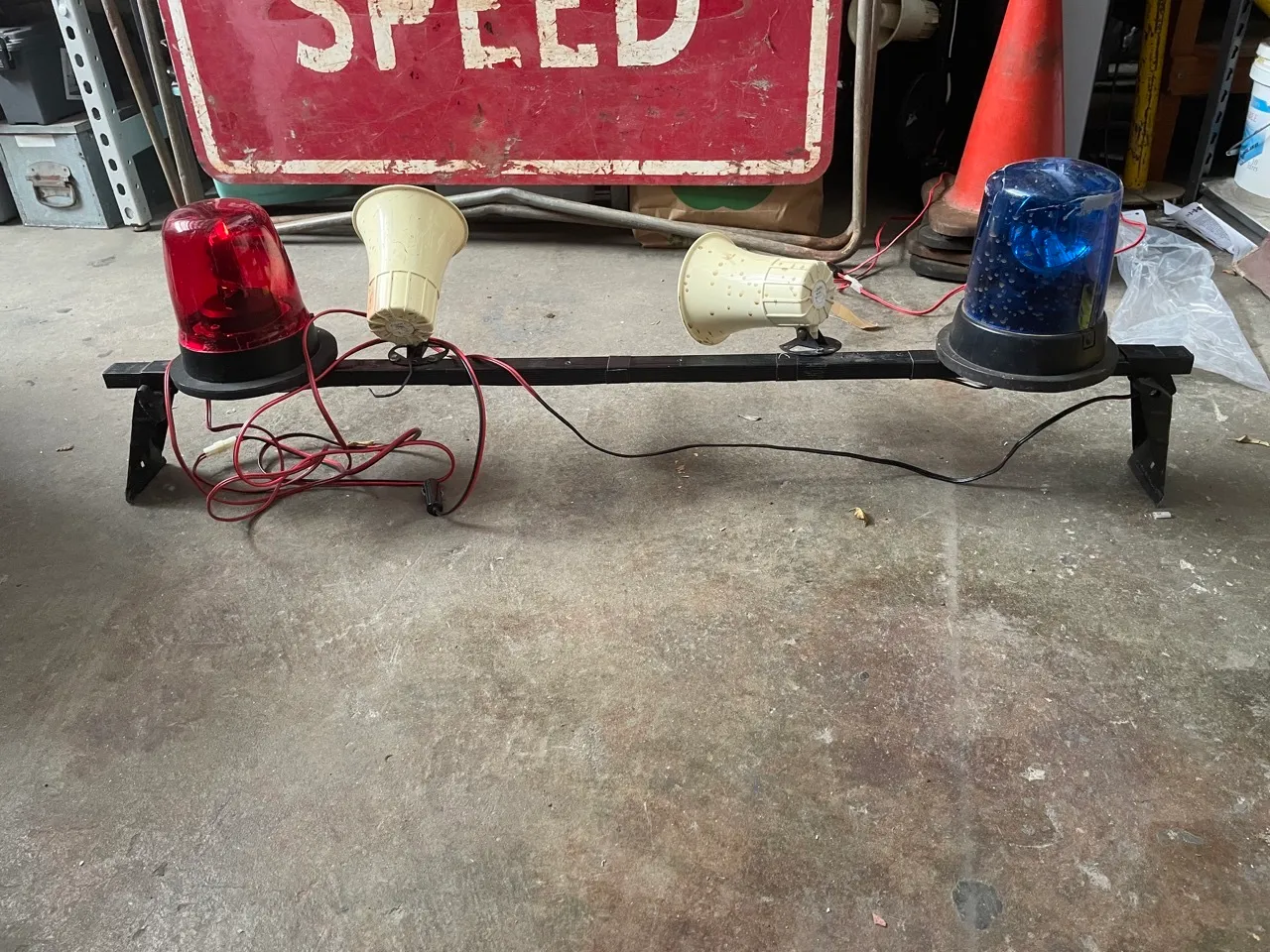 Police Vehicle Roof Bar