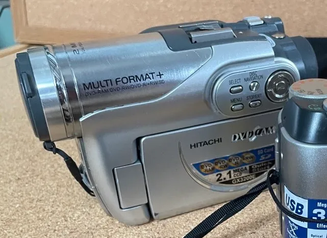 Hitachi video camera recorder