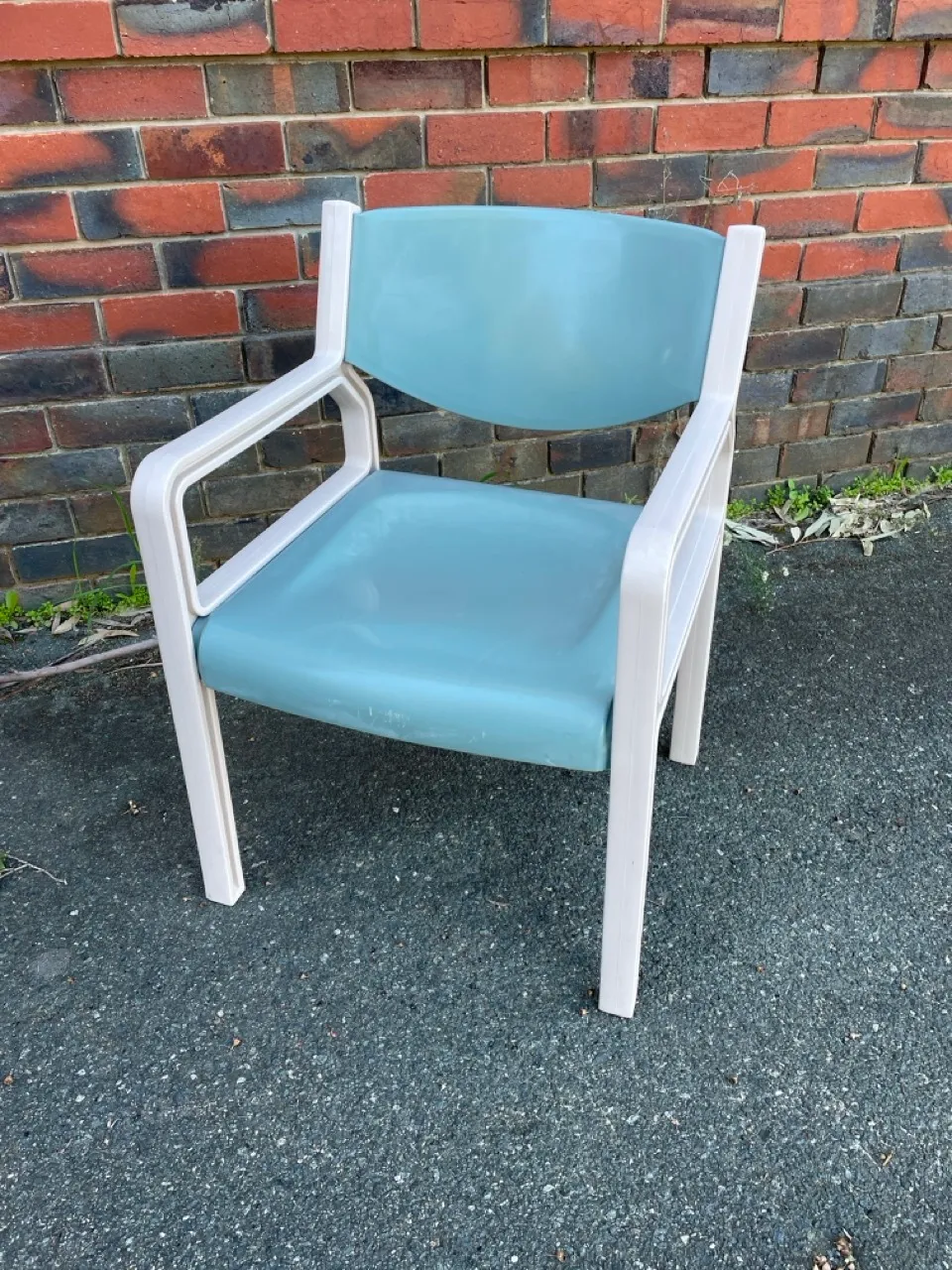 Chairs - Plastic Hospital Green