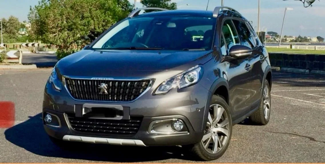 Кола под наем Peugeot 2008