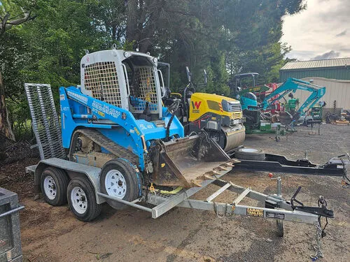 SKID STEER LOADER - 2.5T