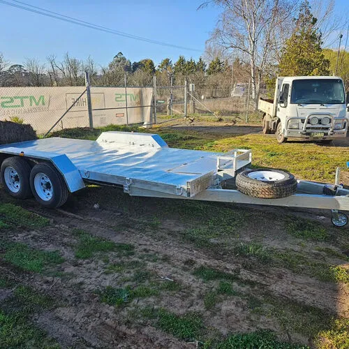 LARGE CAR TRAILER