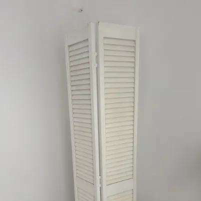 White folding shutter screen, perfect as a room divider or decorative accent