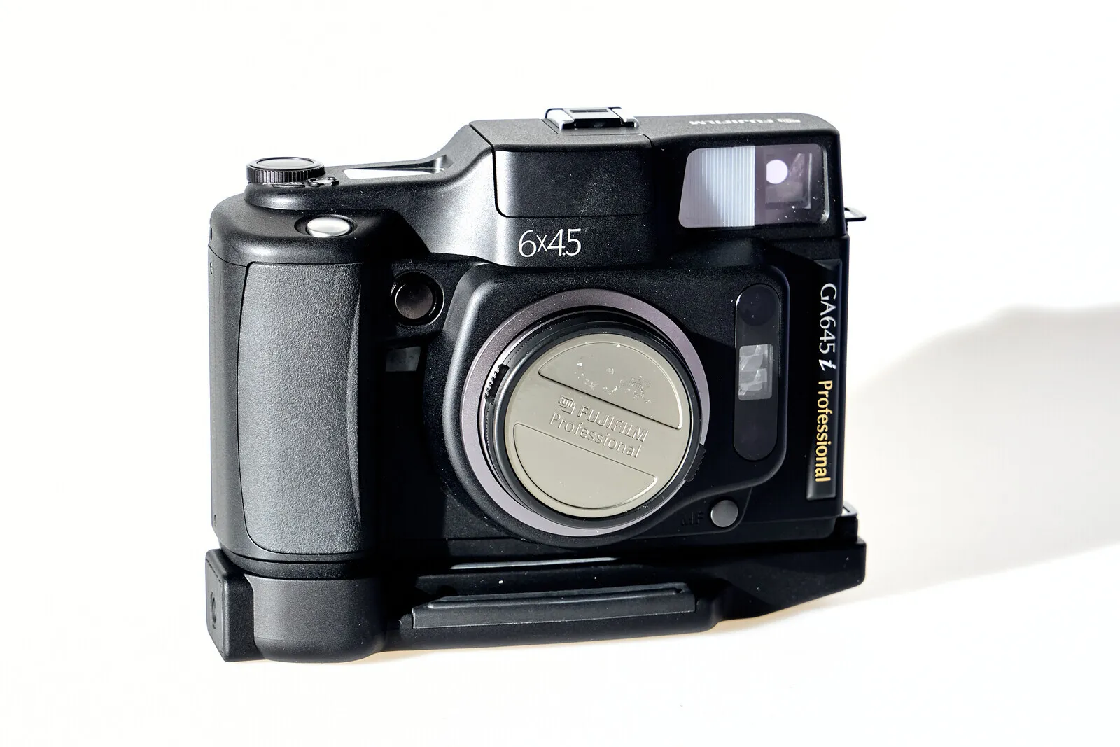  Fuji GA645i Medium Format Rangefinder | Fixed 60mm f/4 | Brooklyn Film Photo