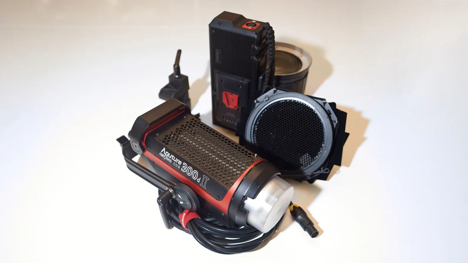 Aputure 300D Mark II w/ 2x V-Mount Batteries - 100% Output or 50%