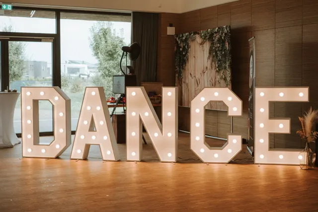 Dance-Letters