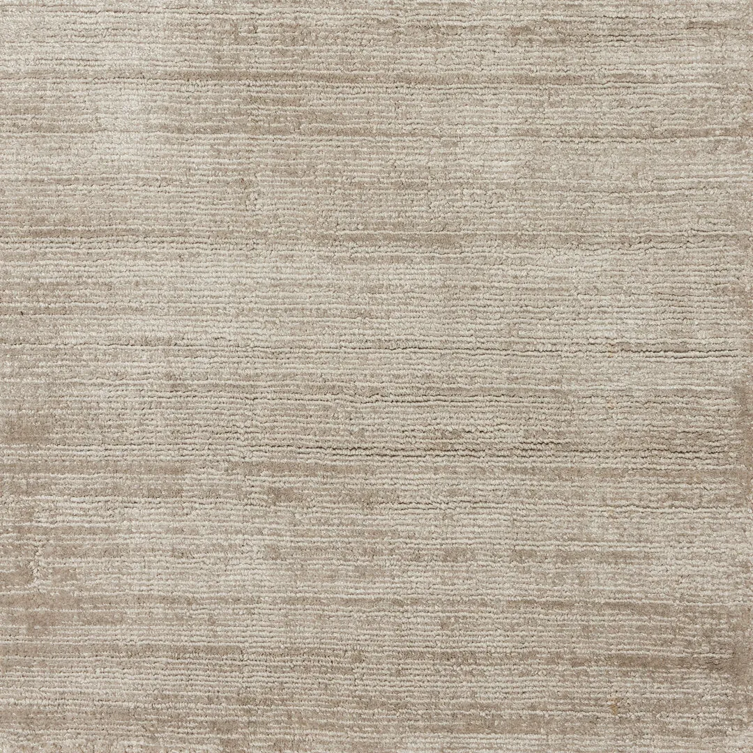 RG 0056 - Rug - Extra Large Silver & Ivory Shimmer Viscose Contemporary (400cm x 300cm/ 8mm Pile)