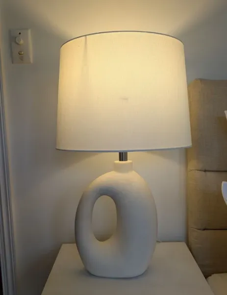 LP 0027 - Table Lamp - White Ceramic Abstract Design with Round White Shade