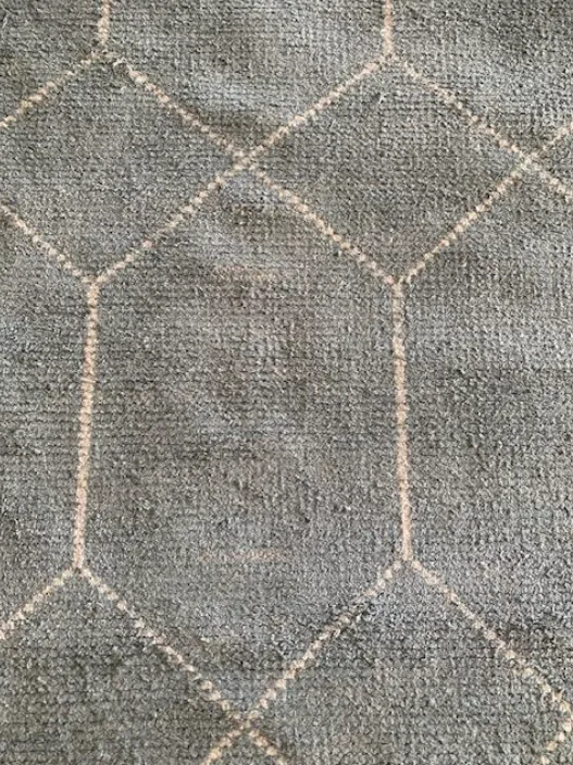 RG 0012 - Rug - Medium - Geometric in Light Teal (250cm x 300cm)