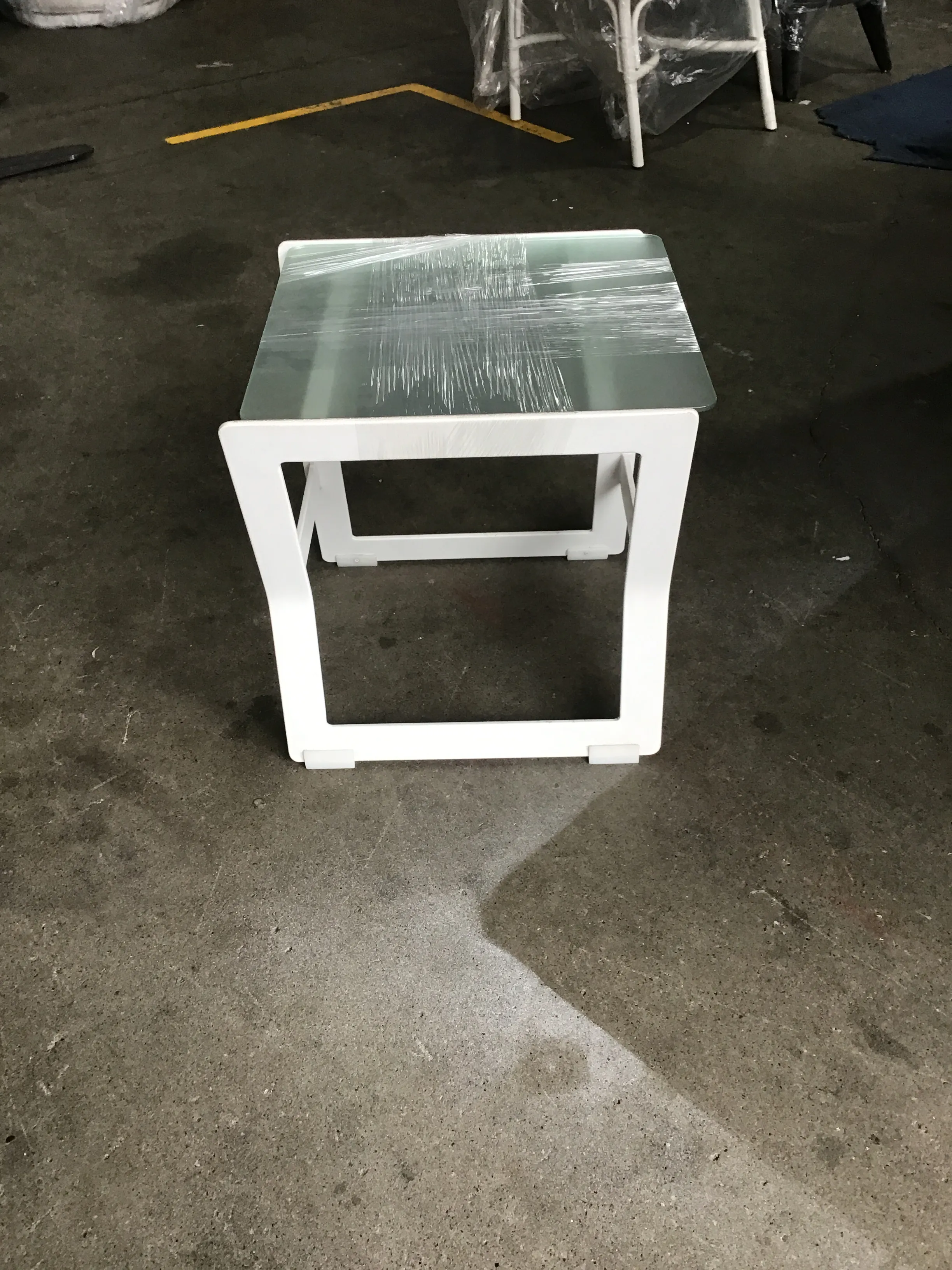 OD ST 0002 - Outdoor - Side Table - White Aluminium Angular Frame with Glass Shelf