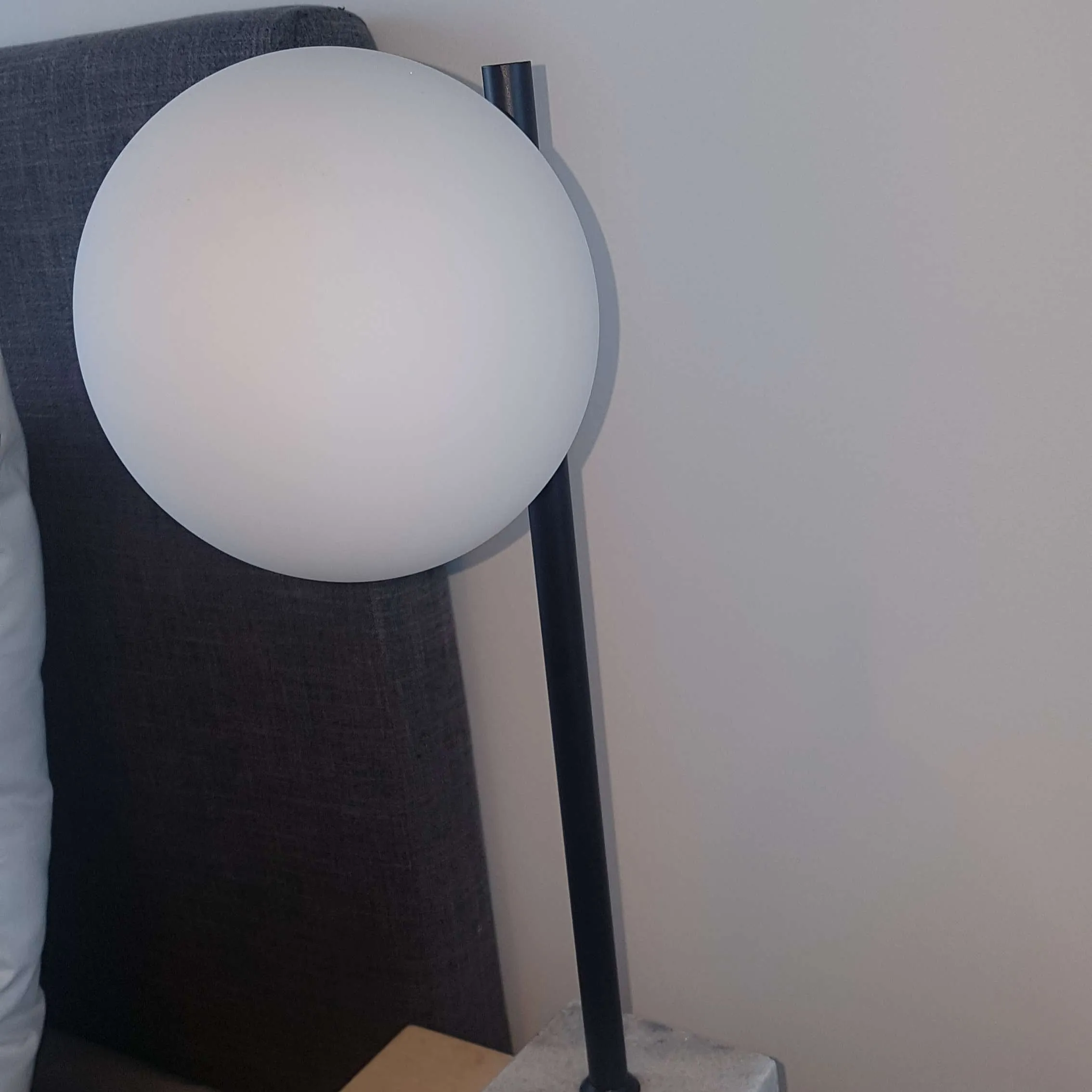 LP 3210 - Desk Lamp - Coterie round glass shade