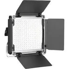NEEWER RGB LED PRO 660