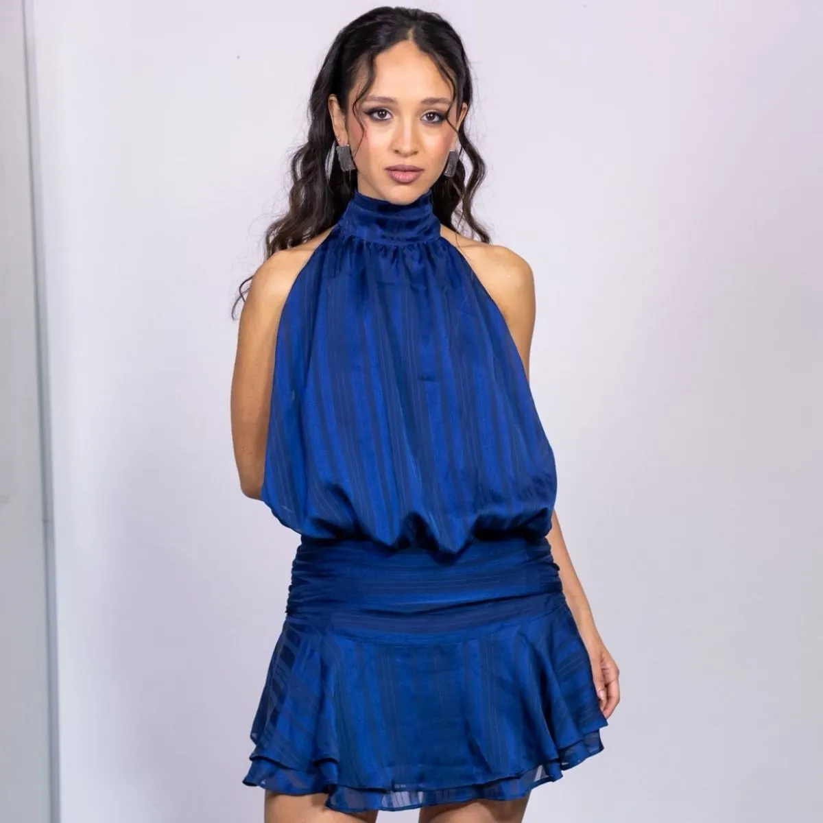 MINI NAVY HALTER CON VOLADOS Y FALDA CON VUELO TALLE M