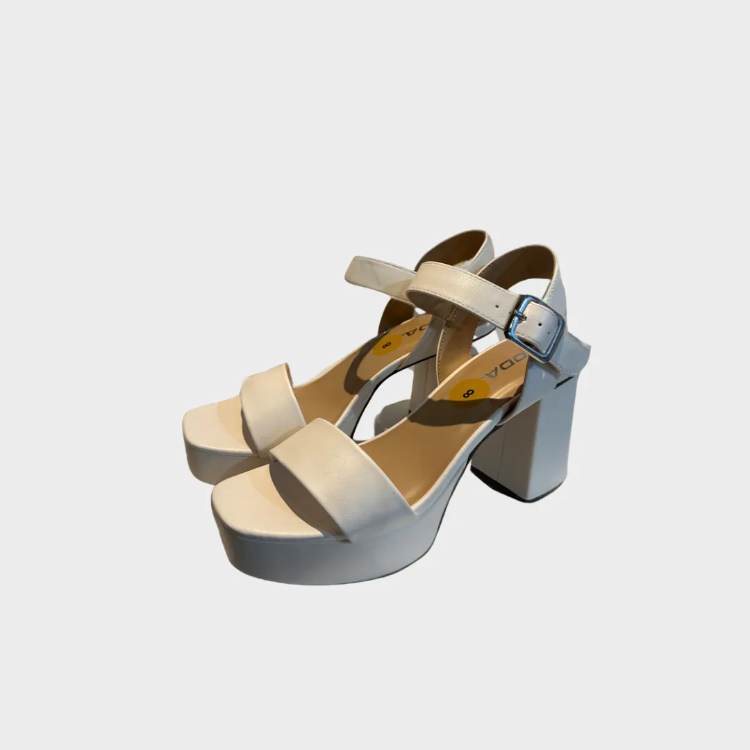 SANDALIAS SODA BLANCAS