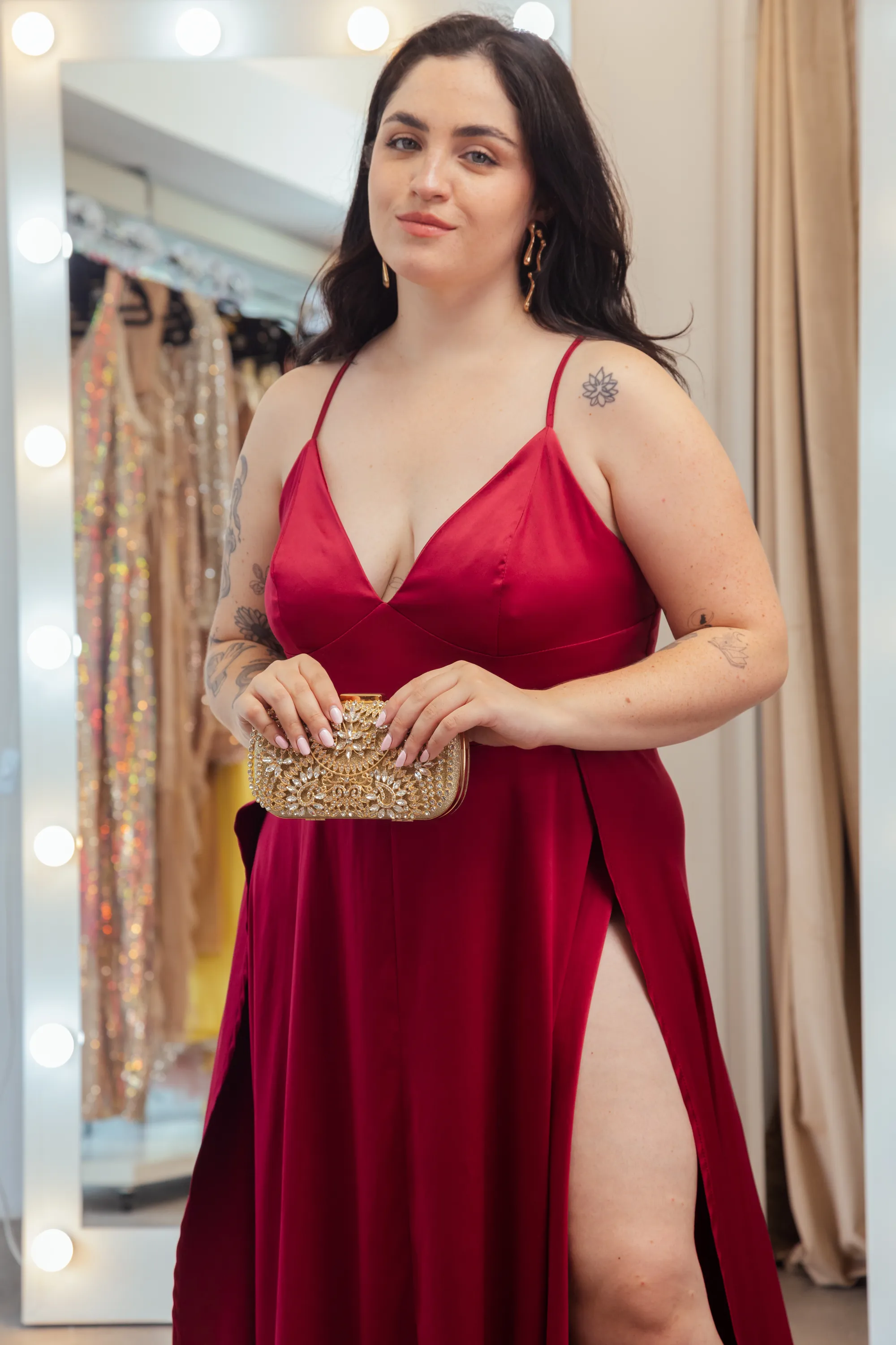 VESTIDO ROJO LISO LARGO TAJO