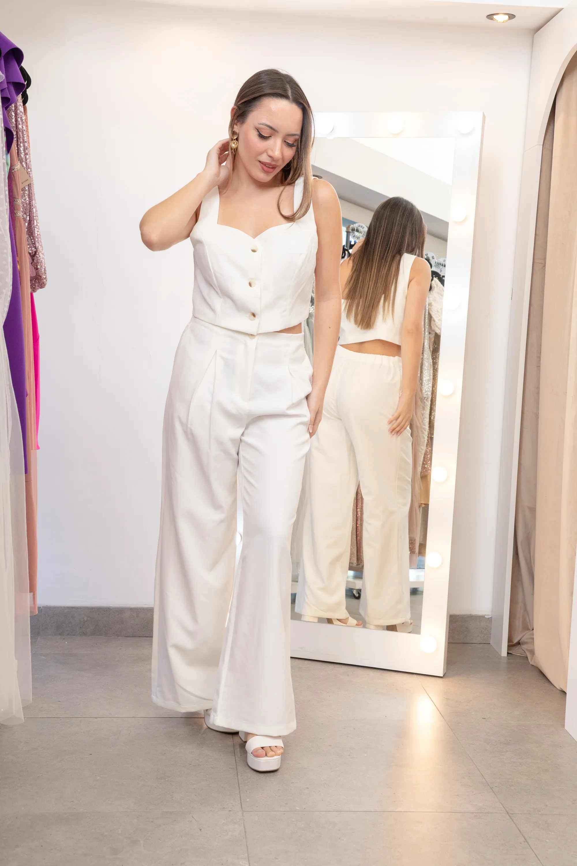 CONJUNTO SASTRERO PANTALON Y CHALECO BLANCO 