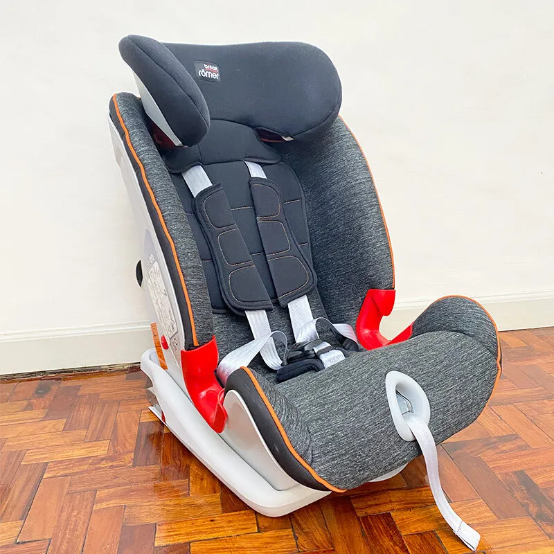 Britax Romer ADVANSAFIX III SICT Convertible Car Seat