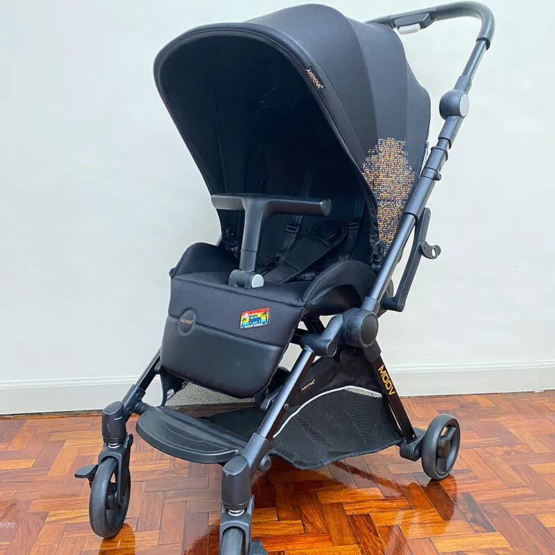 Akeeva Moov Luxury Reversible Handle Travel Stroller