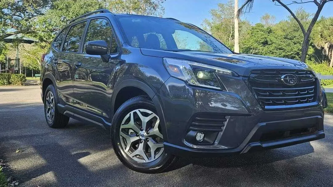 2024 (GRAY) SUBARU FORESTER 