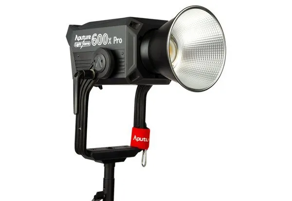 Aputure LS 600x Pro Bi-Color LED Monolight (V-Mount)