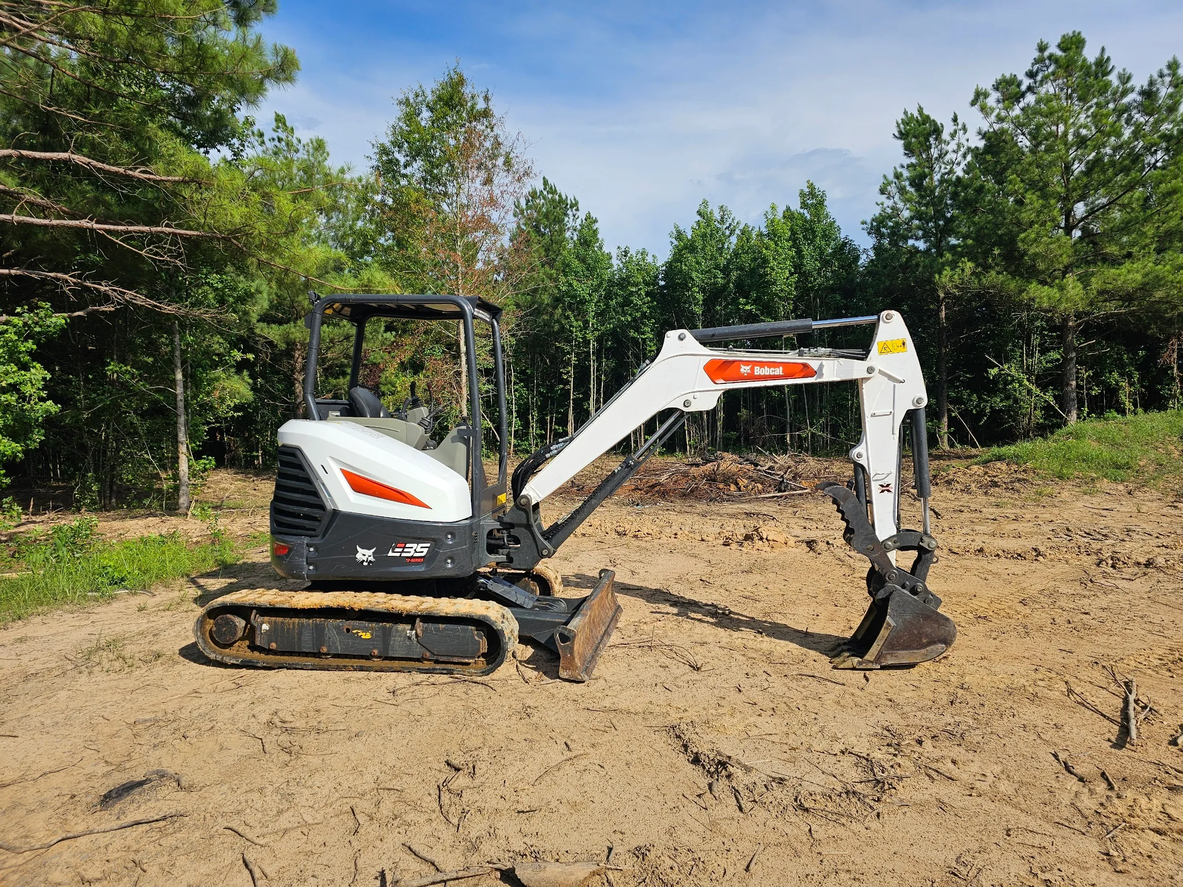 Bobcat E35 Mini Excavator