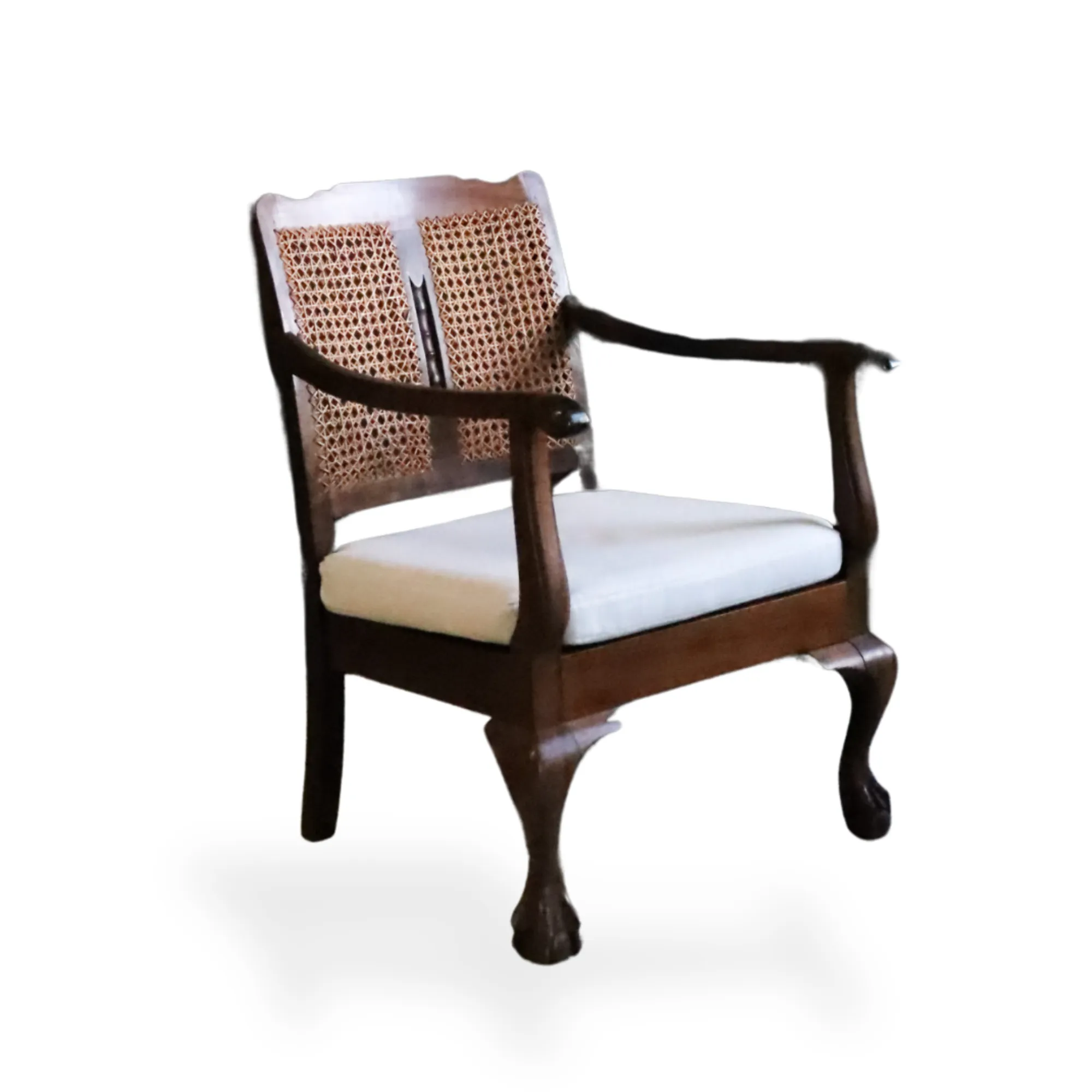 RATTAN SINGLE SEATER CHAIRS