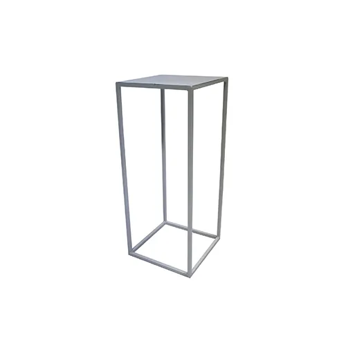 WHITE COCKTAIL PLINTH