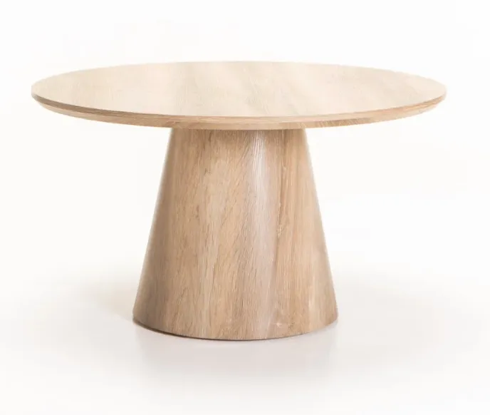 ROUND OAK COFFEE TABLE