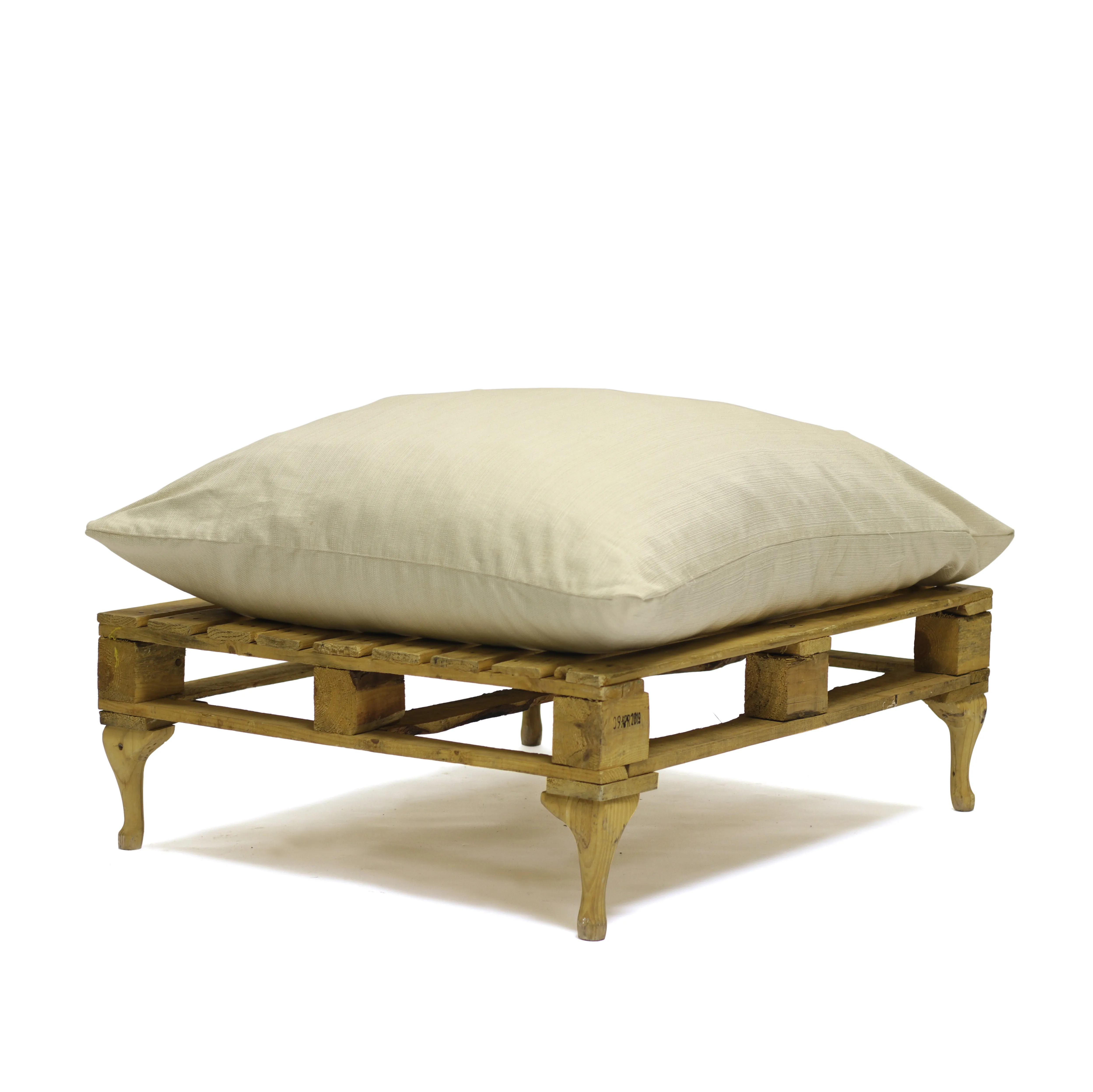 PALLET DAY BED * VARIOUS COVERS