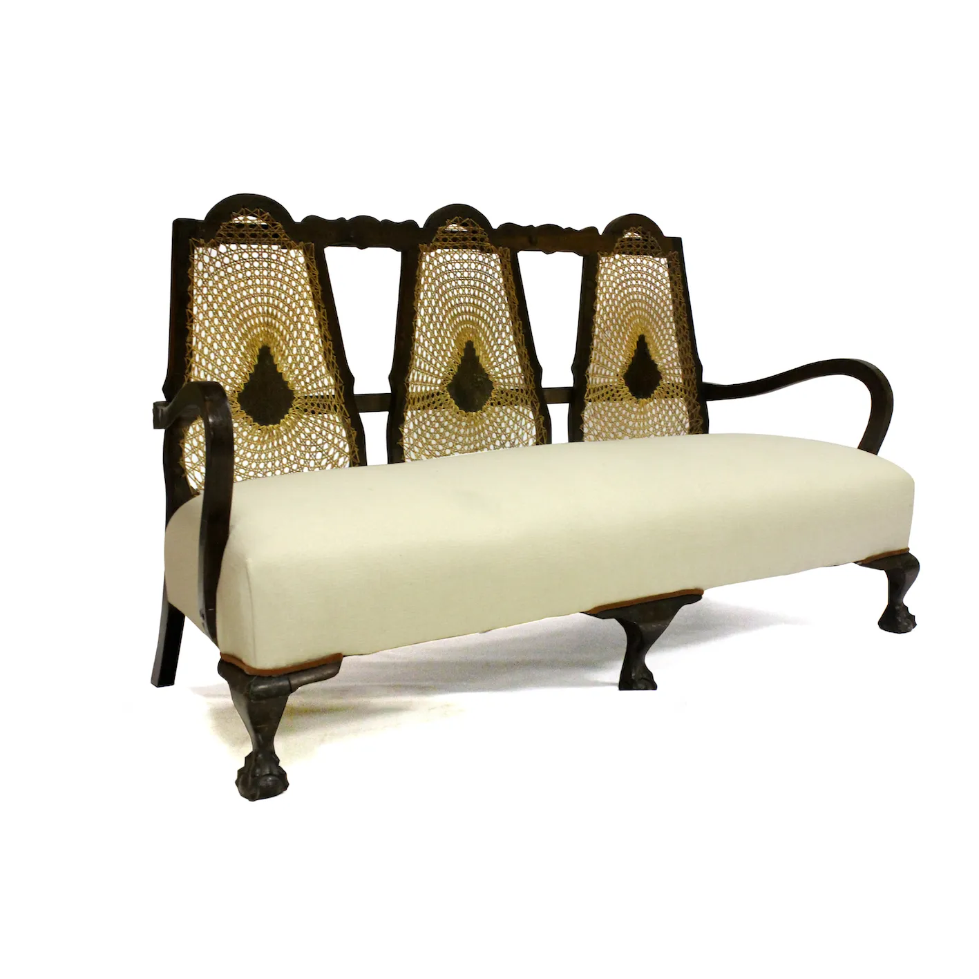 DRIE SUSTERS LINEN COUCH