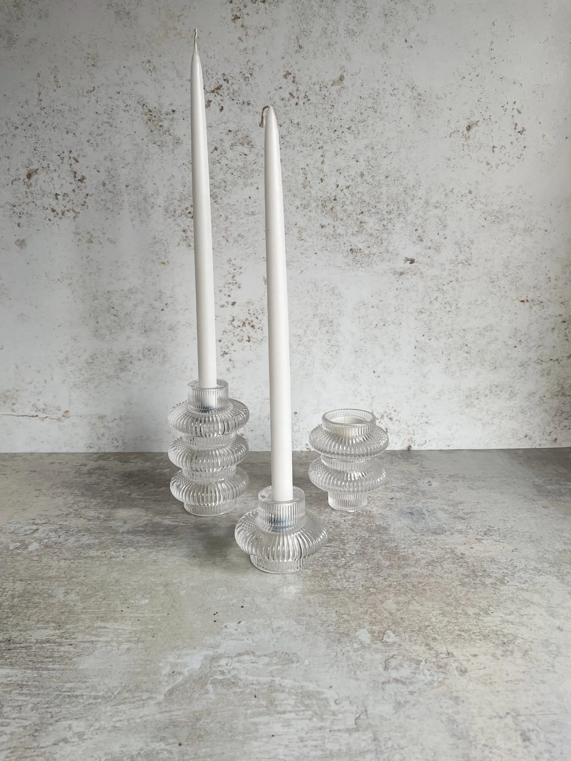 Glass ribbed candlestick holder