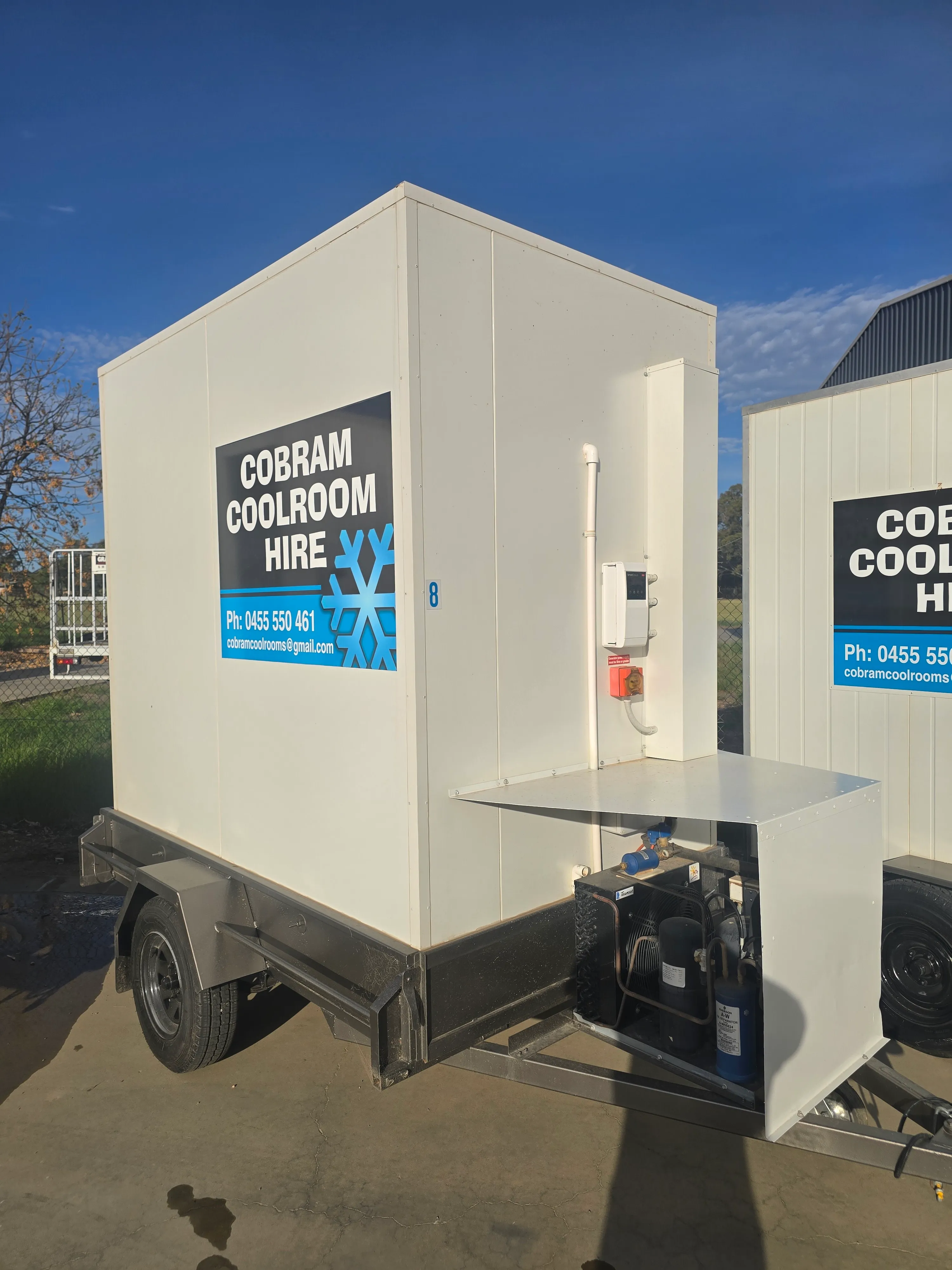 8X5 Coolroom/Freezer (Number 8)