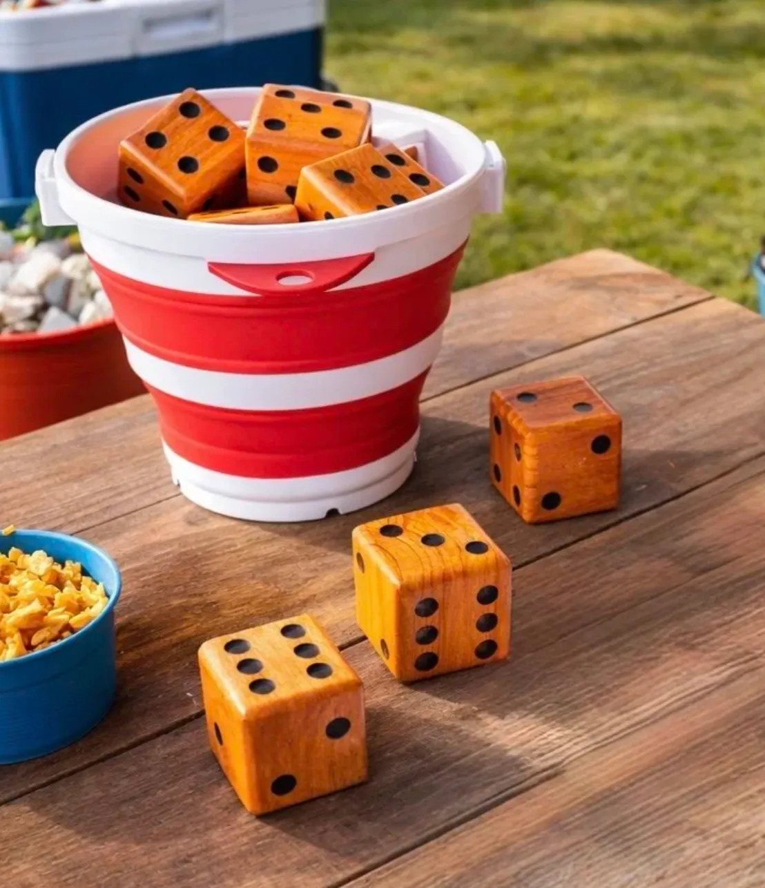 Giant Yardzee 5 Dice Yard Game