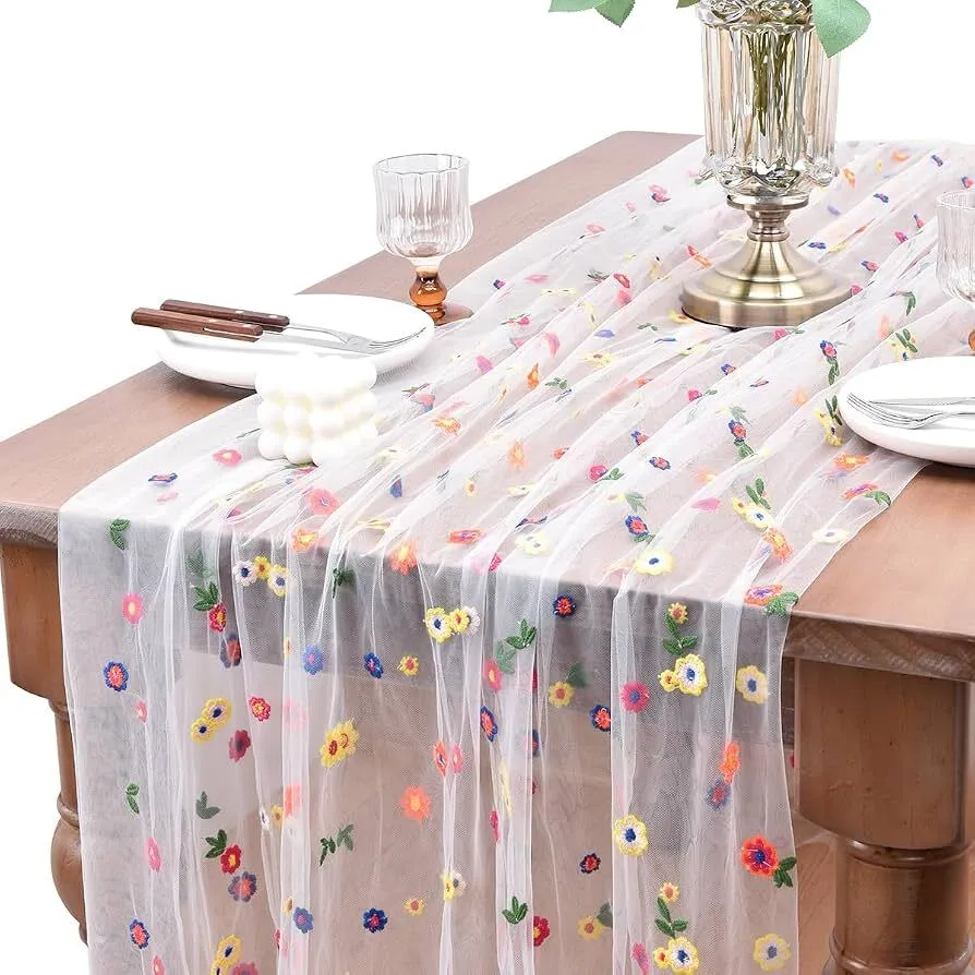 Daisy Spring Table Runner Embroidery Gauze 10FT 