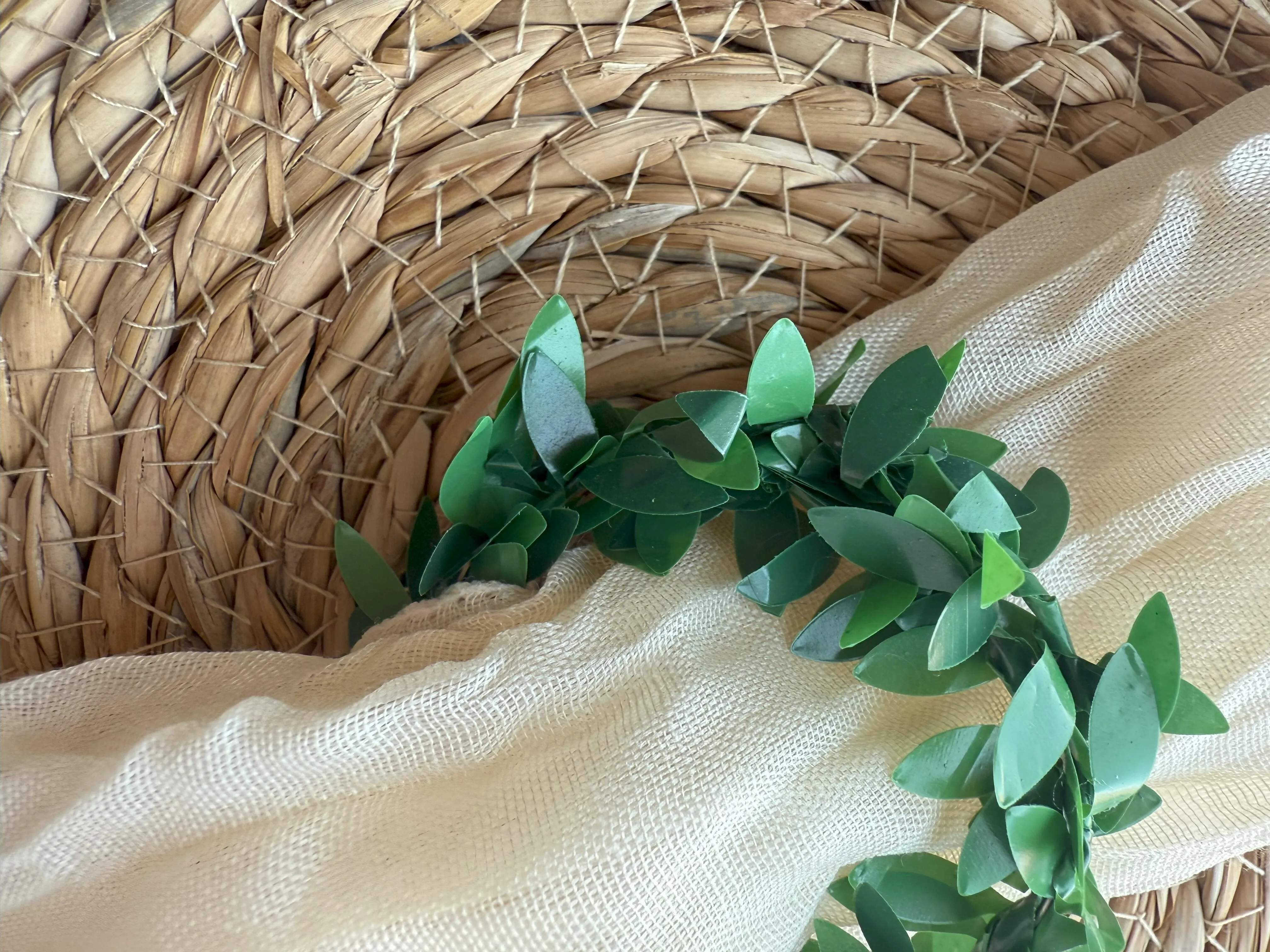 Green Leaf Vine Napkin Rings