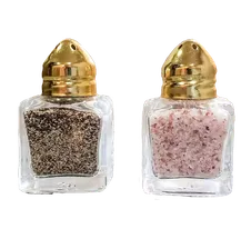Salt & Pepper Set